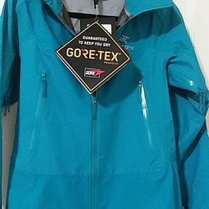 Gore- Tex Arc'Teryx rain jacket